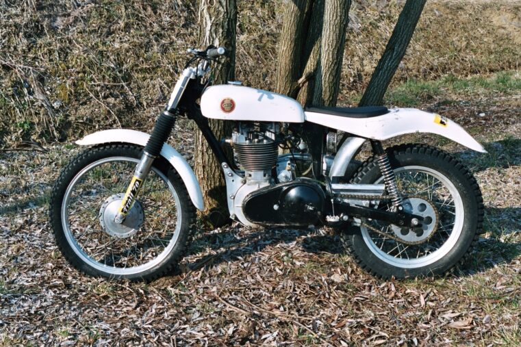 Ariel 500 4-T