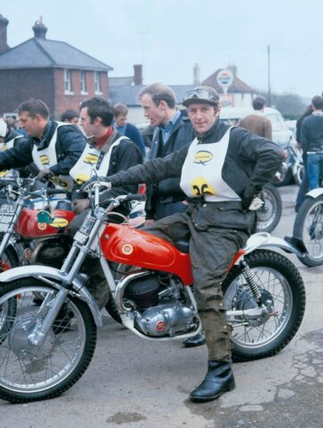 Don Smith sur une 250 Montesa 1968