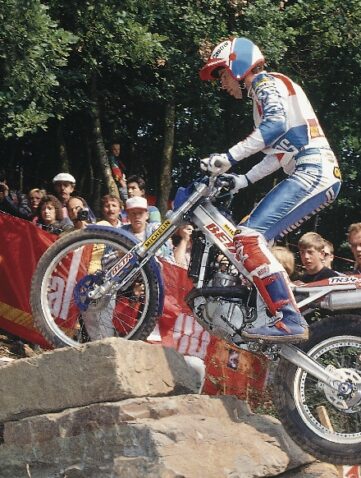 Mondial trial "90"