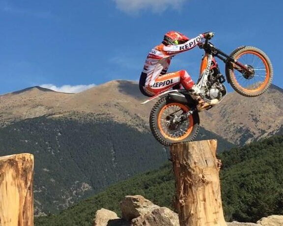 Flying Bou
