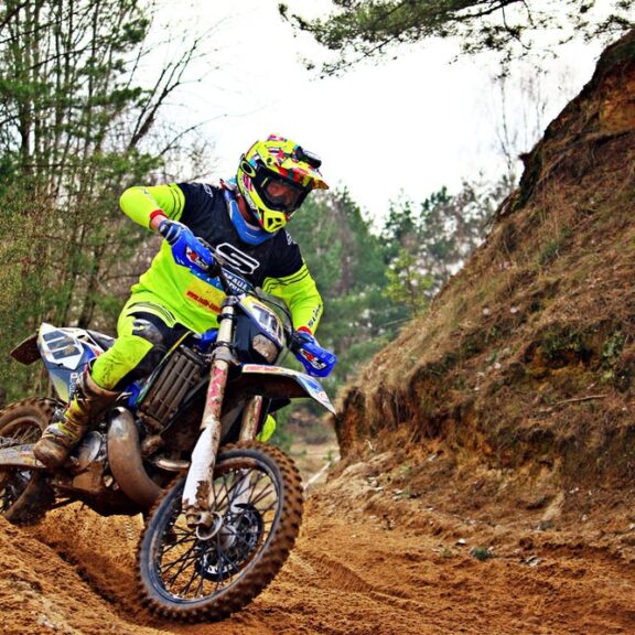 Bien choisir son casque de motocross