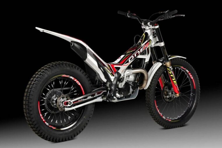 TRRS ONE R 2022