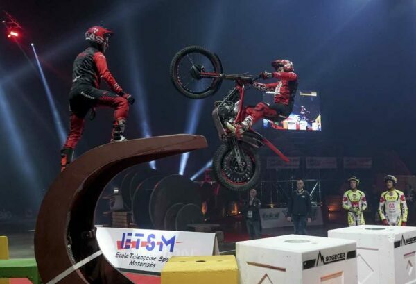 Busto Bordeaux 2023