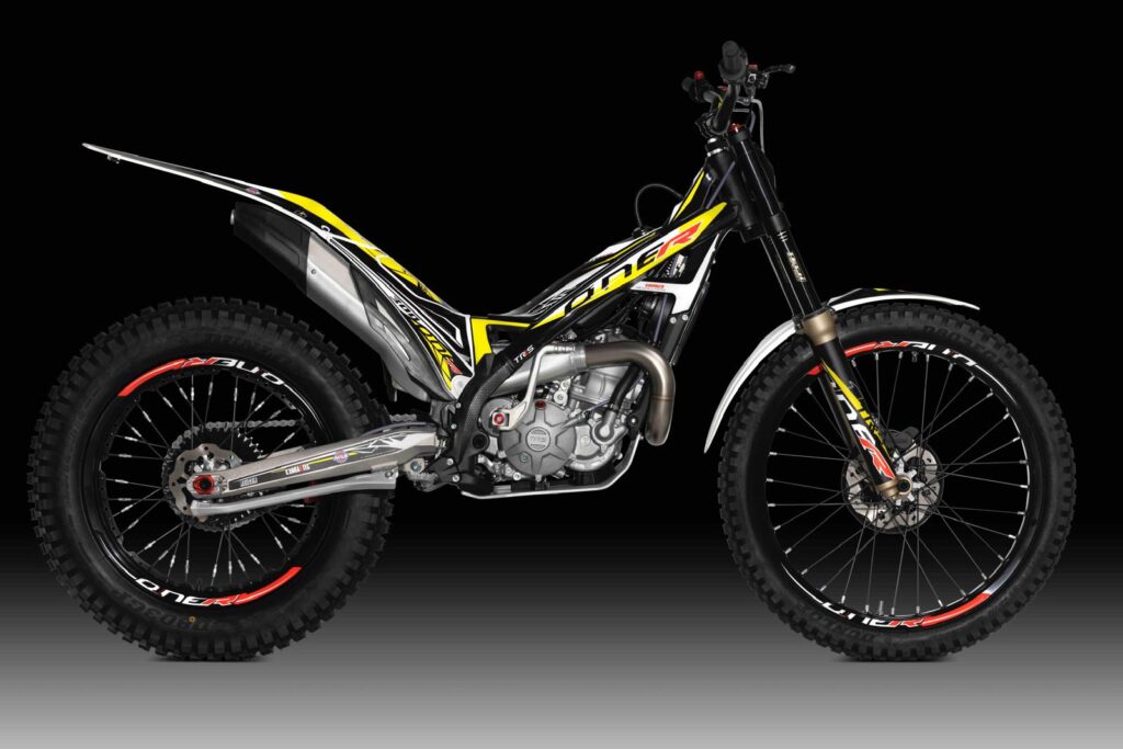 TRRS ONE R 2025