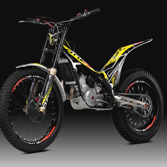 TRRS ONE R 2025
