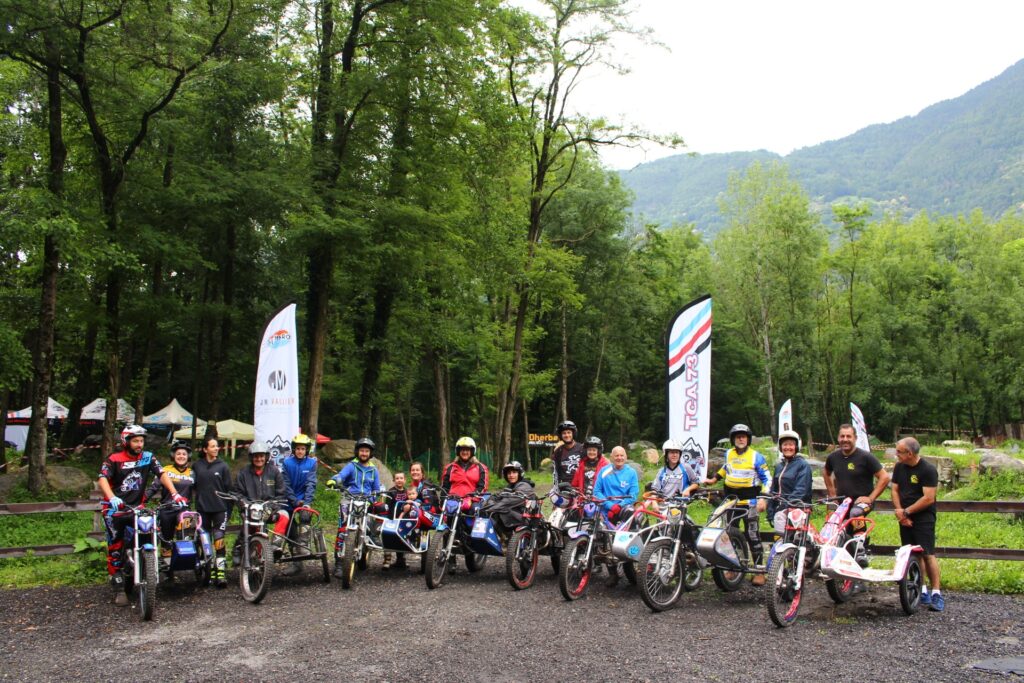 Rassemblement Side Car