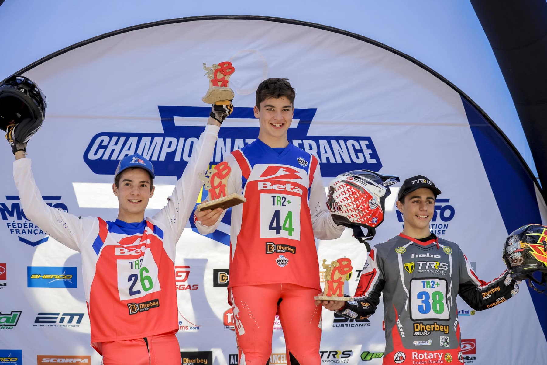 Podium TR2+