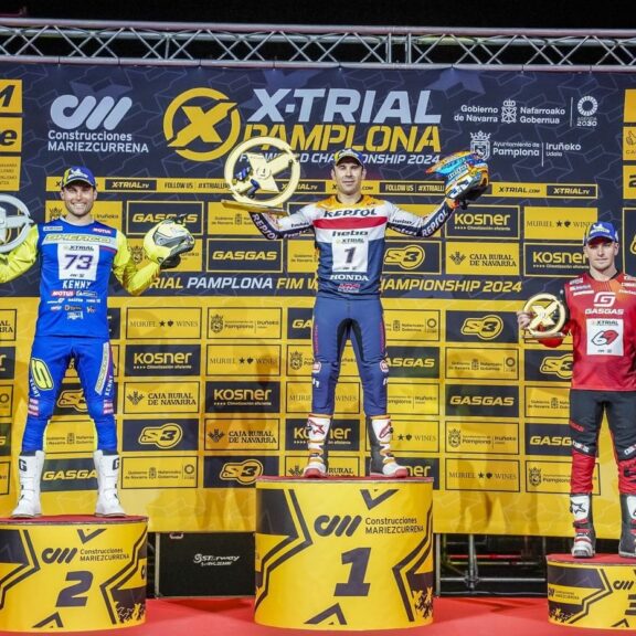 Podium X Trial