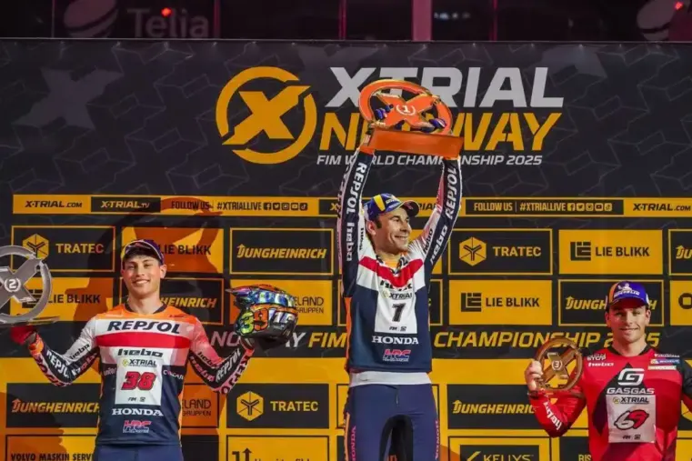 Podium X-Trial