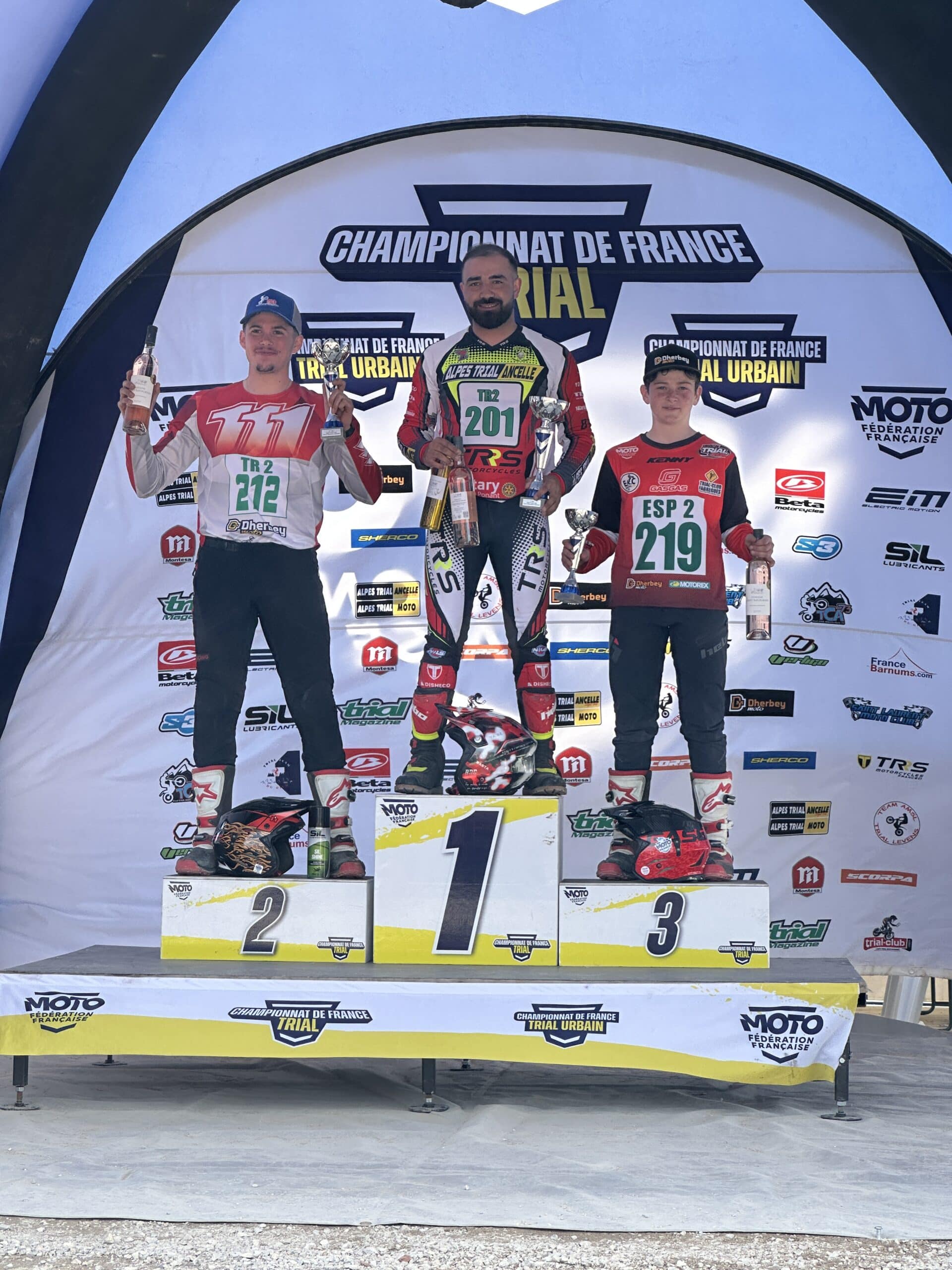 Podium TR2