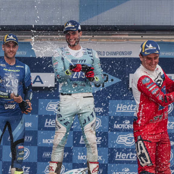 Podium Trial 2